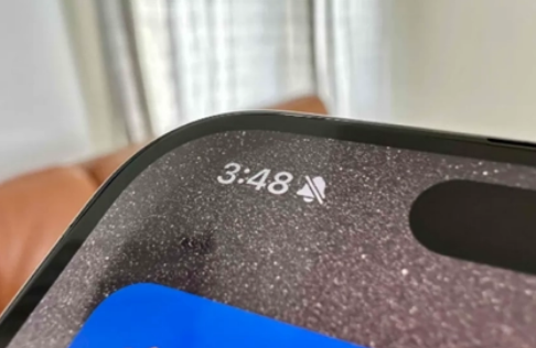 昌化镇苹果15pro维修站分享如何隐藏iPhone15Pro上静音铃声图标 
